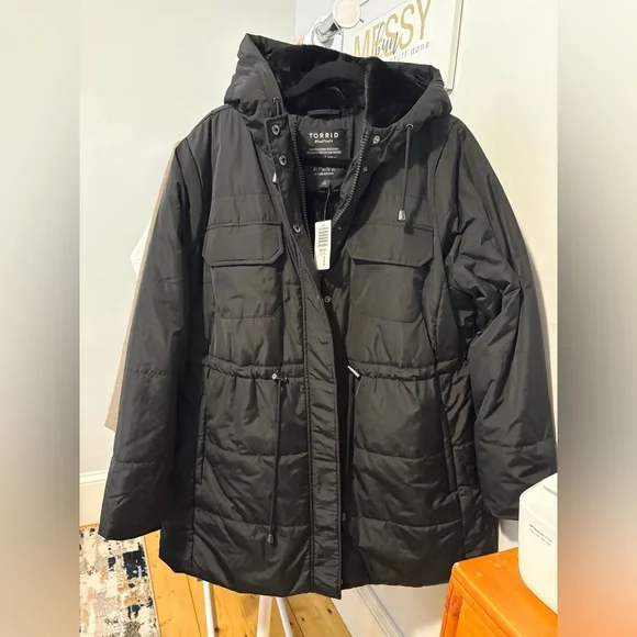 Torrid - Fur-Lined Puffer Jacket - Picture 15 of 15